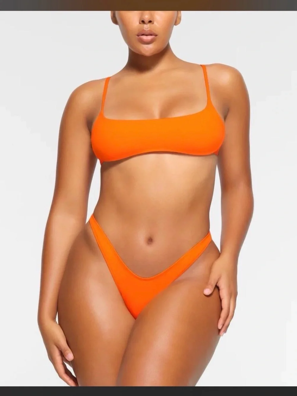 SKIMS Mid Coverage Bikini Bottoms Neon Orange NWOT Small swim beach - Picture 3 of 8